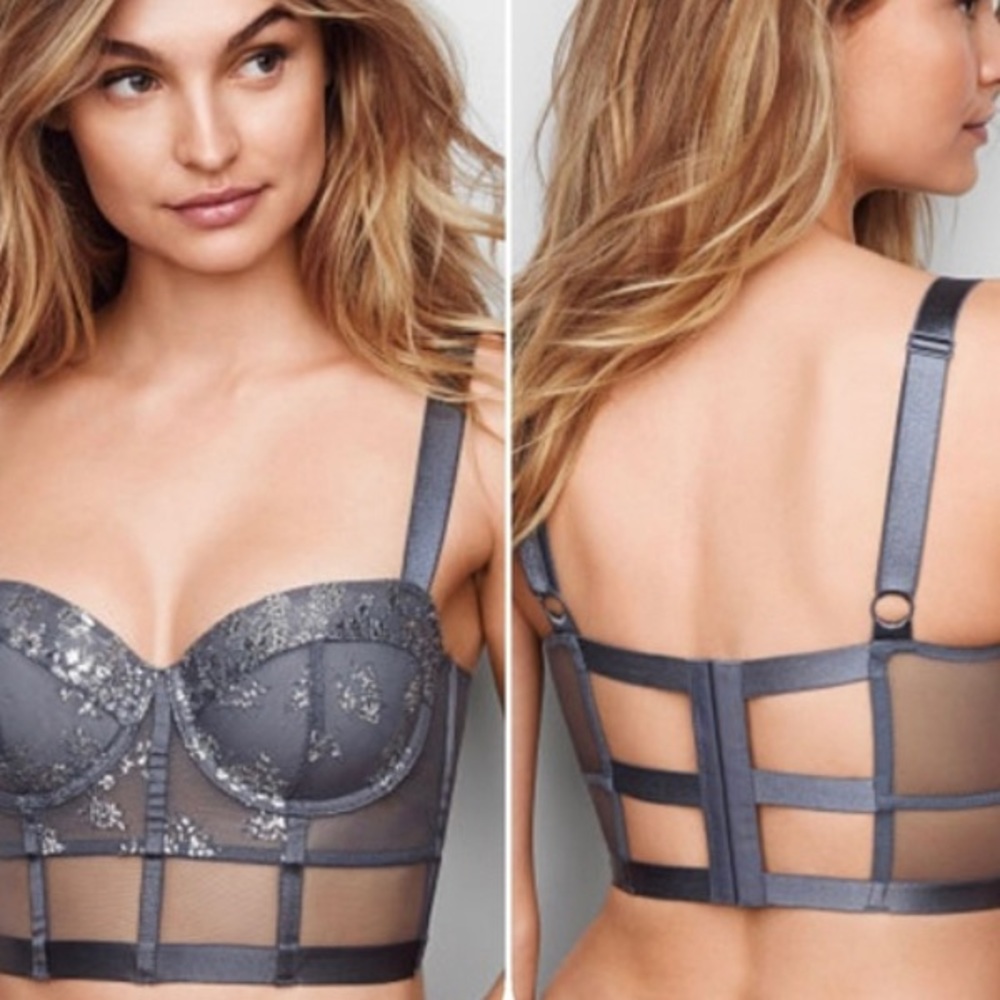 ***Victoria’s Secret Very Sexy lined Balconette***